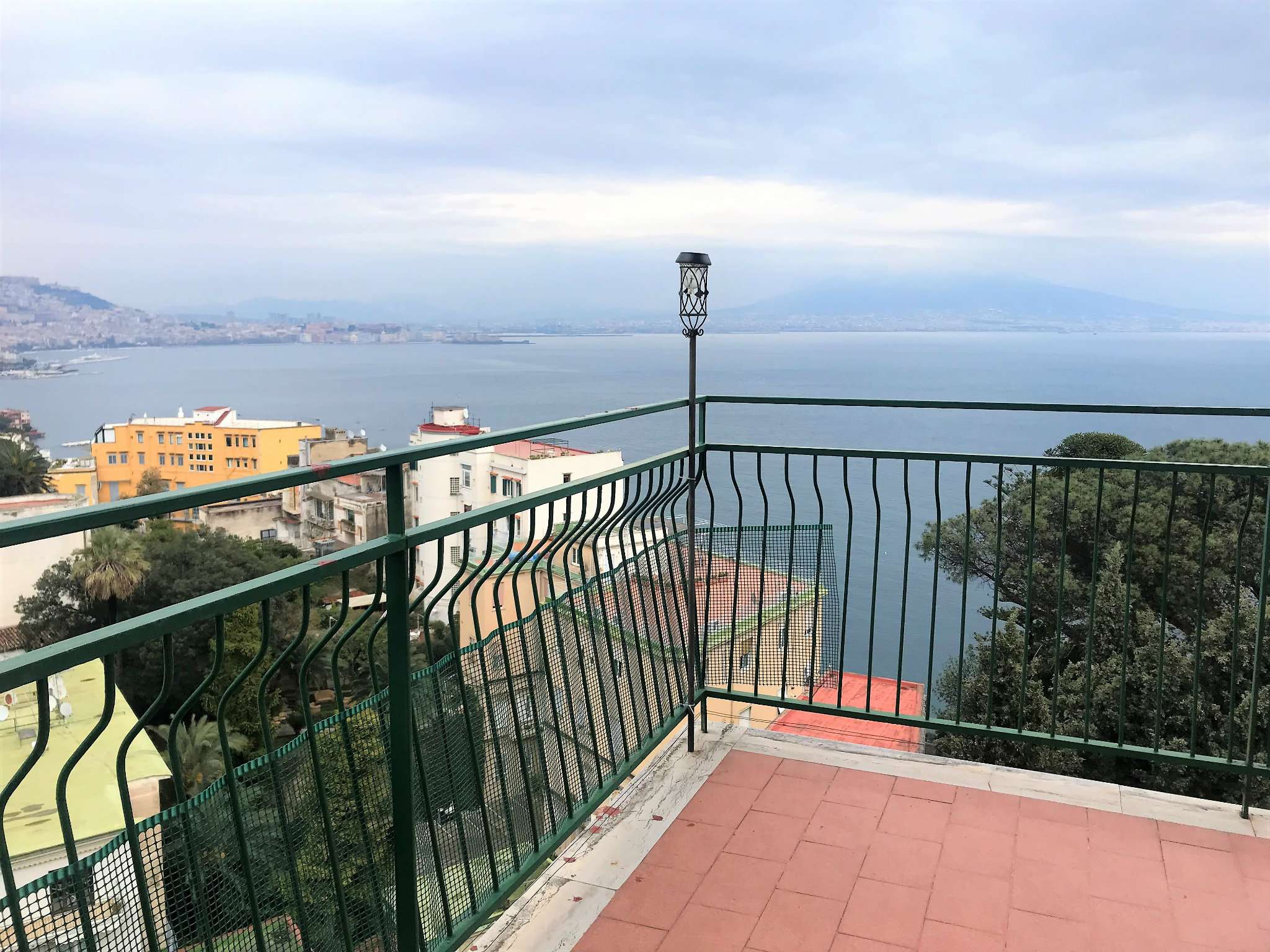  napoli affitto quart: posillipo lombardo salvatore