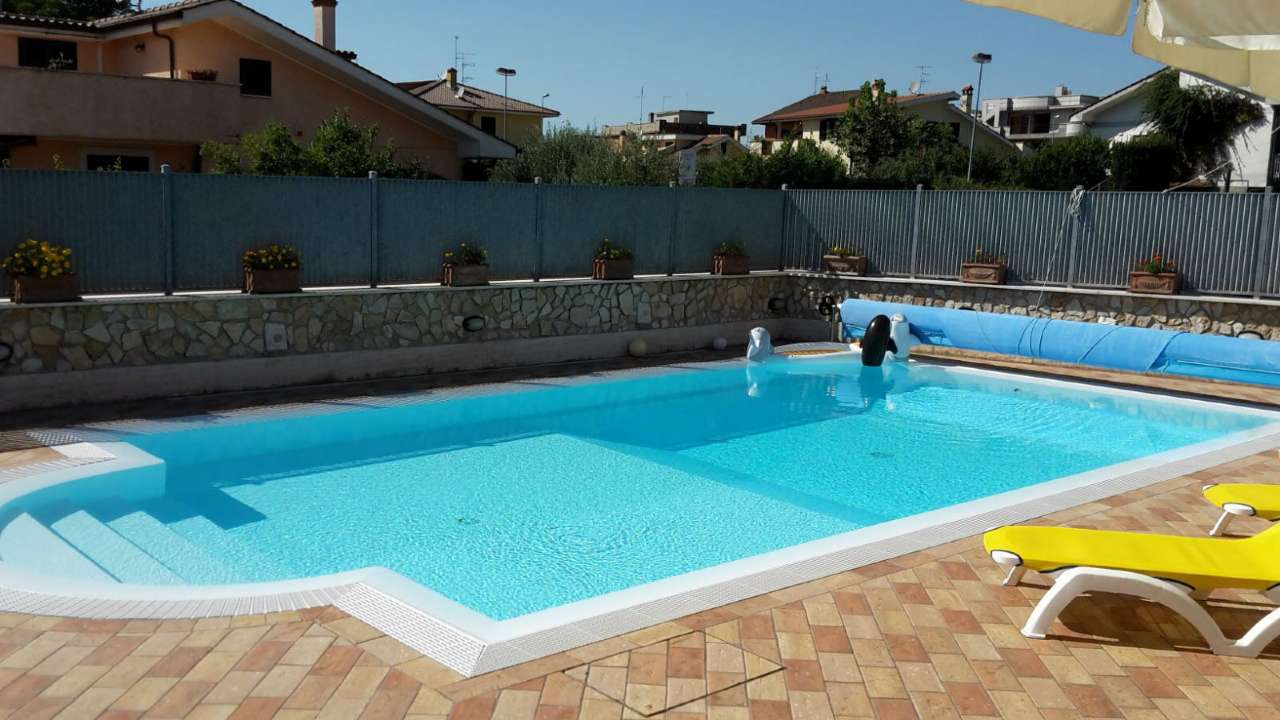 Villa ARDEA vendita   via potenza Il Consulente Group