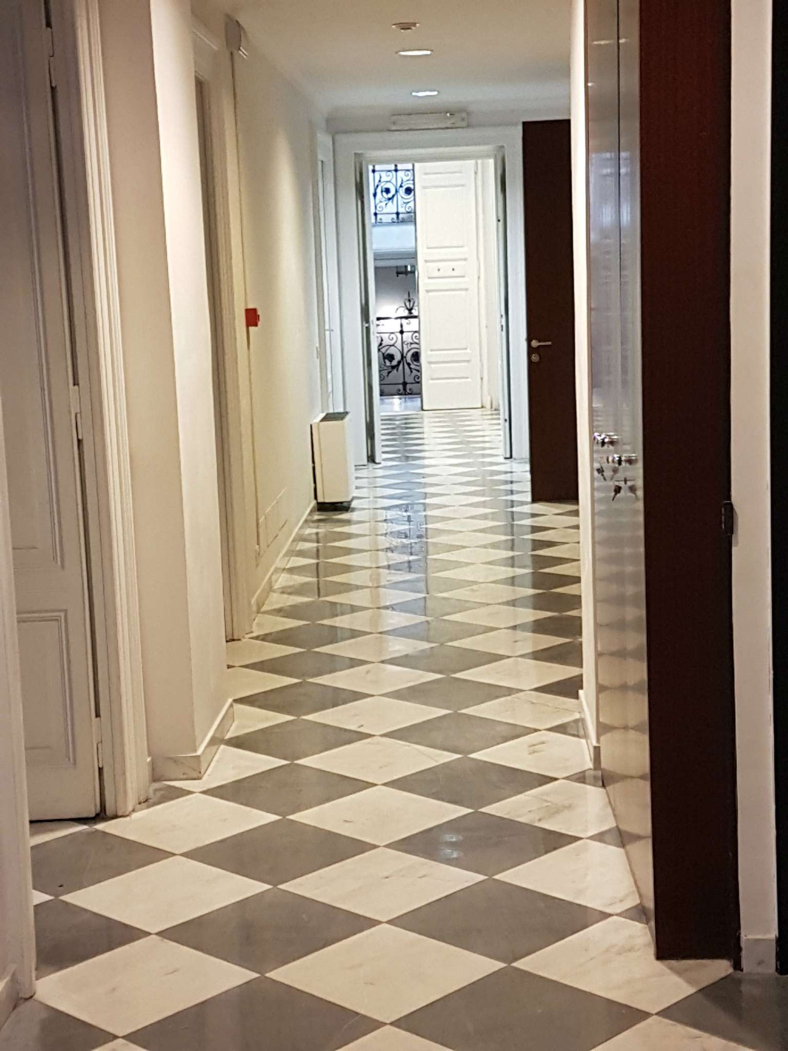 Ufficio - Loc.Com. ROMA affitto  Centro storico Colonna International Point Immobiliare