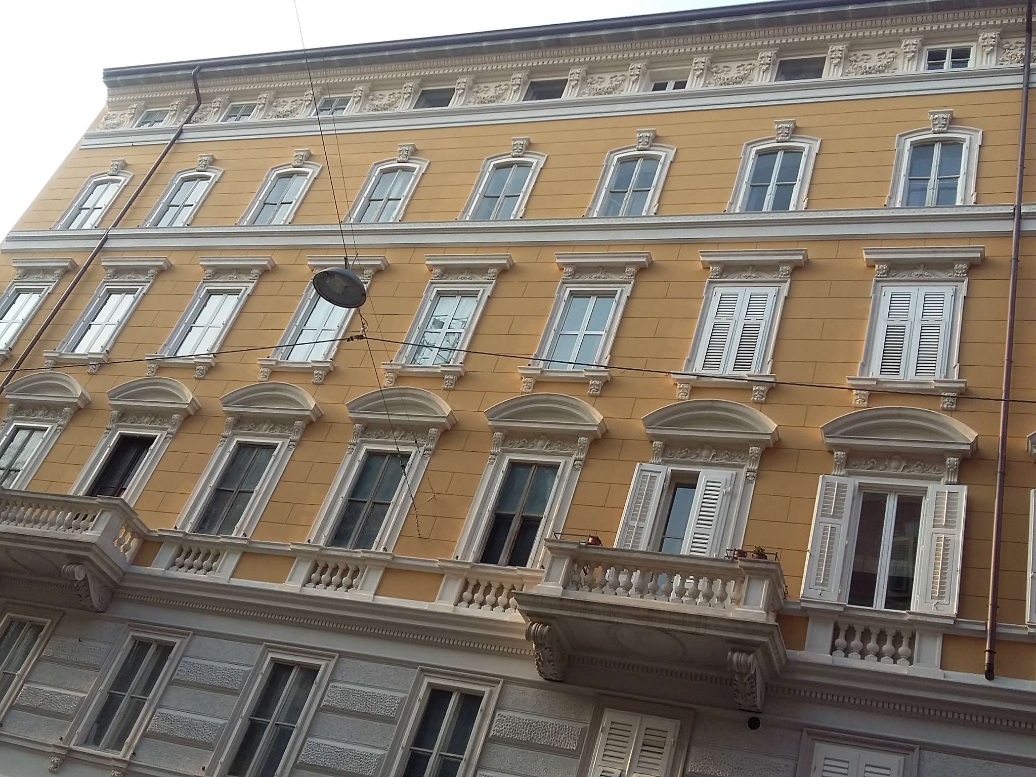  trieste vendita quart: centro l'immobiliare sas di elisabetta smaila&c.