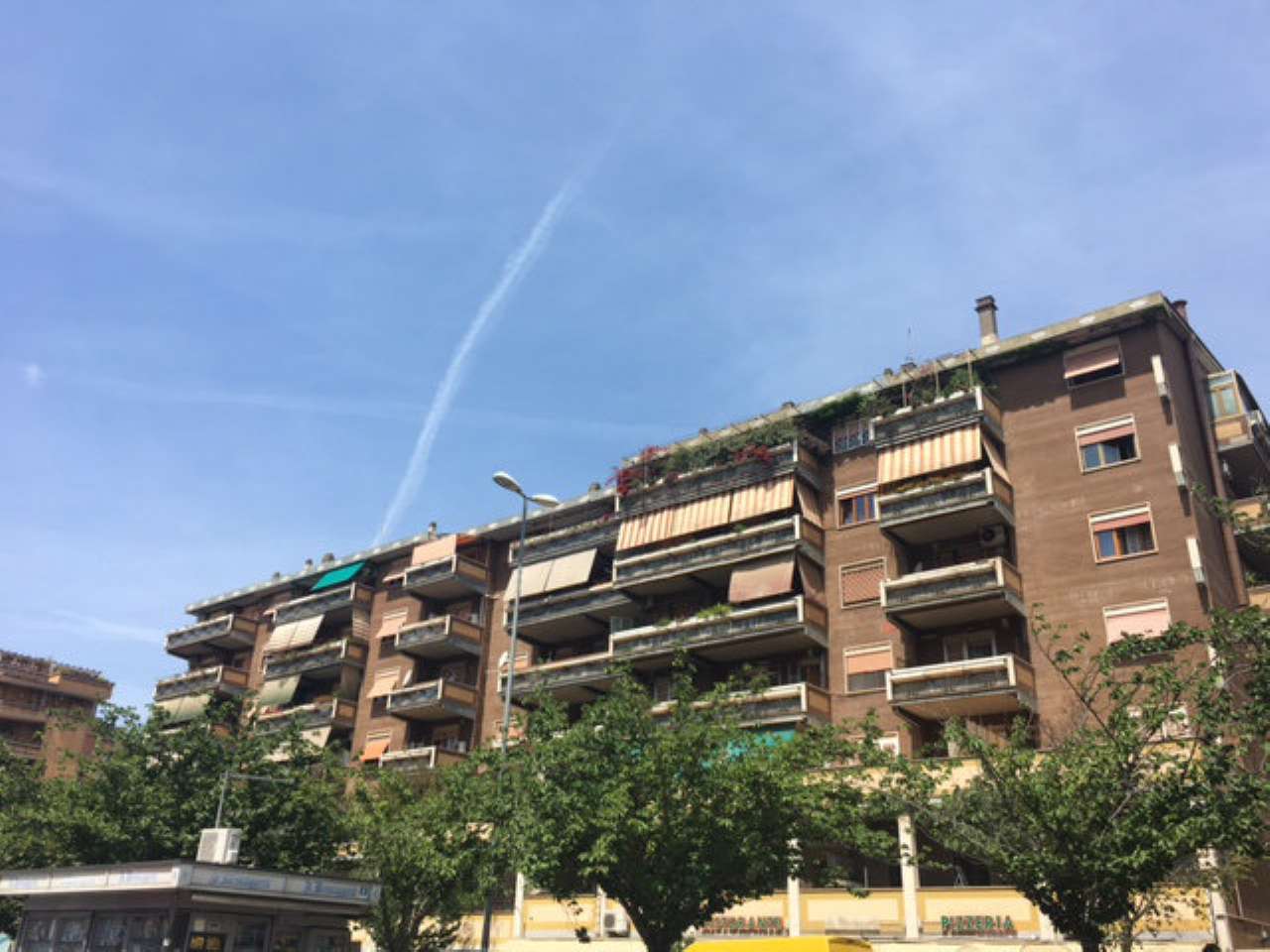  roma affitto quart: colombo cecili-immobiliare