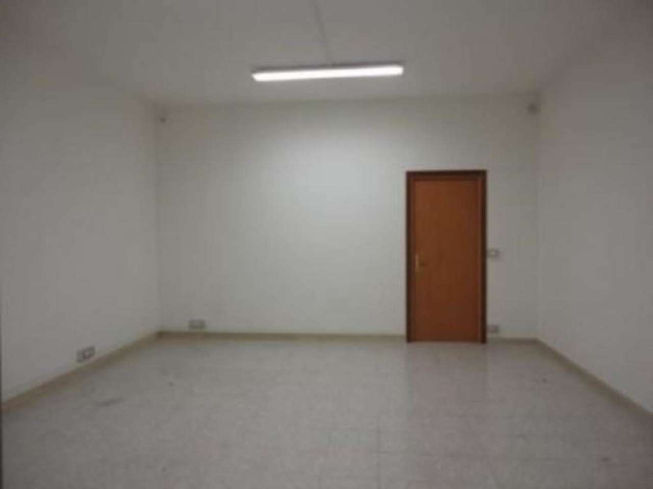 Negozio - Loc.Com. ROMA affitto  APPIA NUOVA Anicio Paolino Intermed Consulenze Immobiliari ALESSIA STELLA