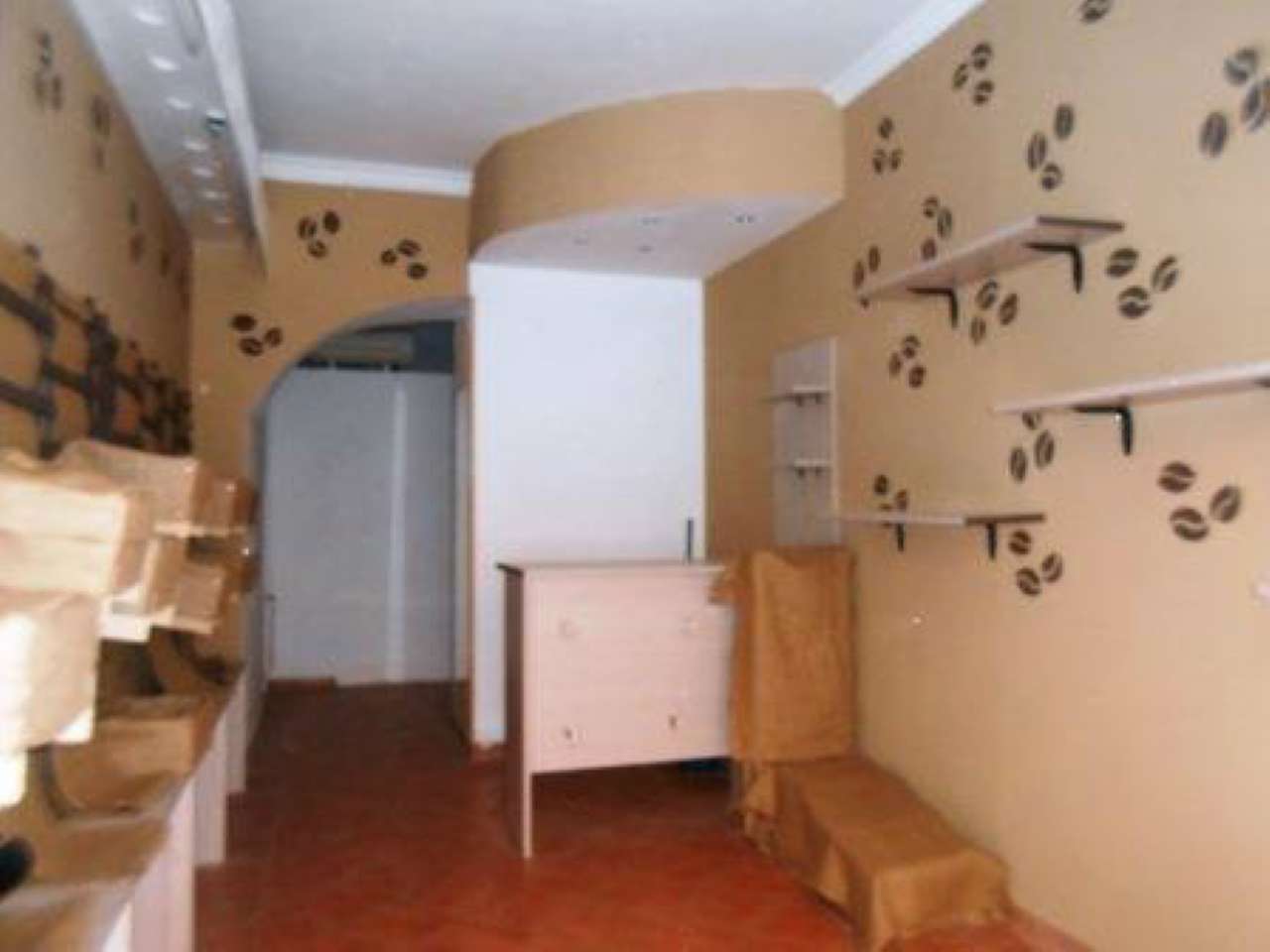 Negozio - Loc.Com. ROMA affitto  APPIA NUOVA santa maria ausiliatrice Intermed Consulenze Immobiliari ALESSIA STELLA