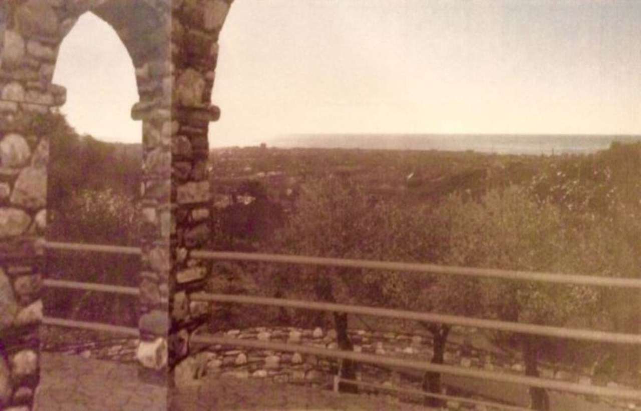 Villa CHIAVARI vendita   Case Sparse di Ri Alto Gobello Immobiliare