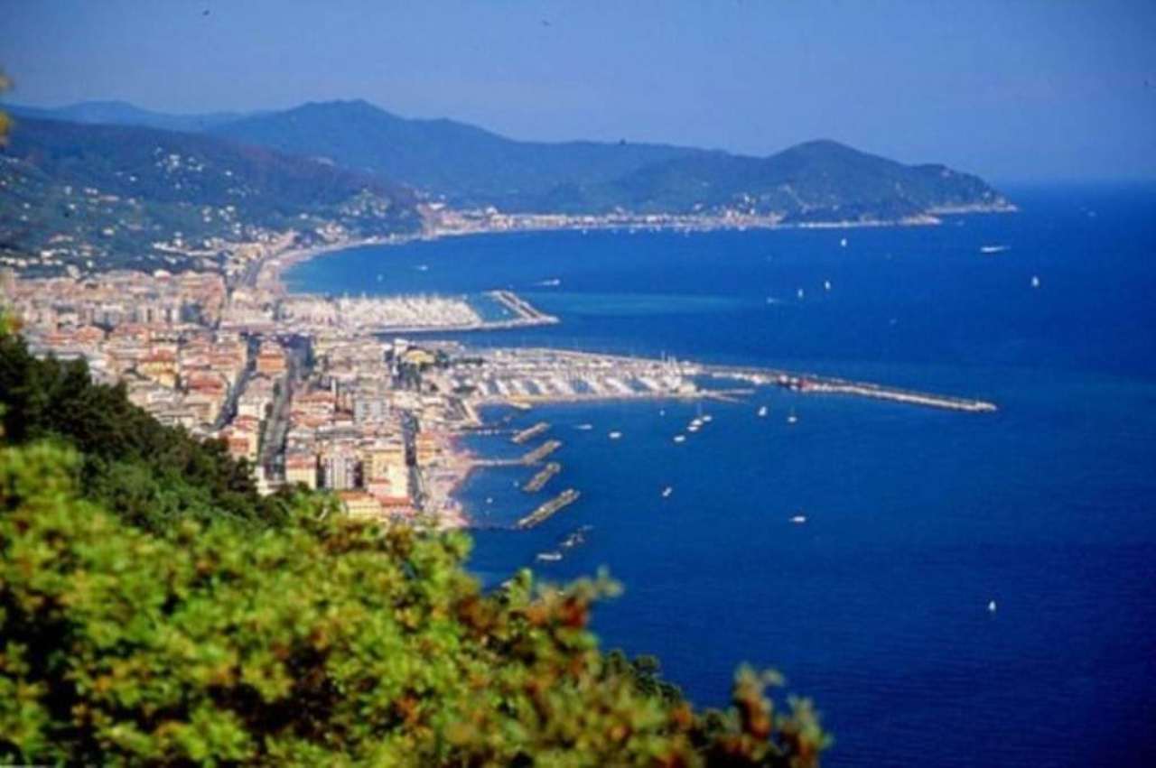 Villa CHIAVARI vendita   Case Sparse di Ri Alto Gobello Immobiliare