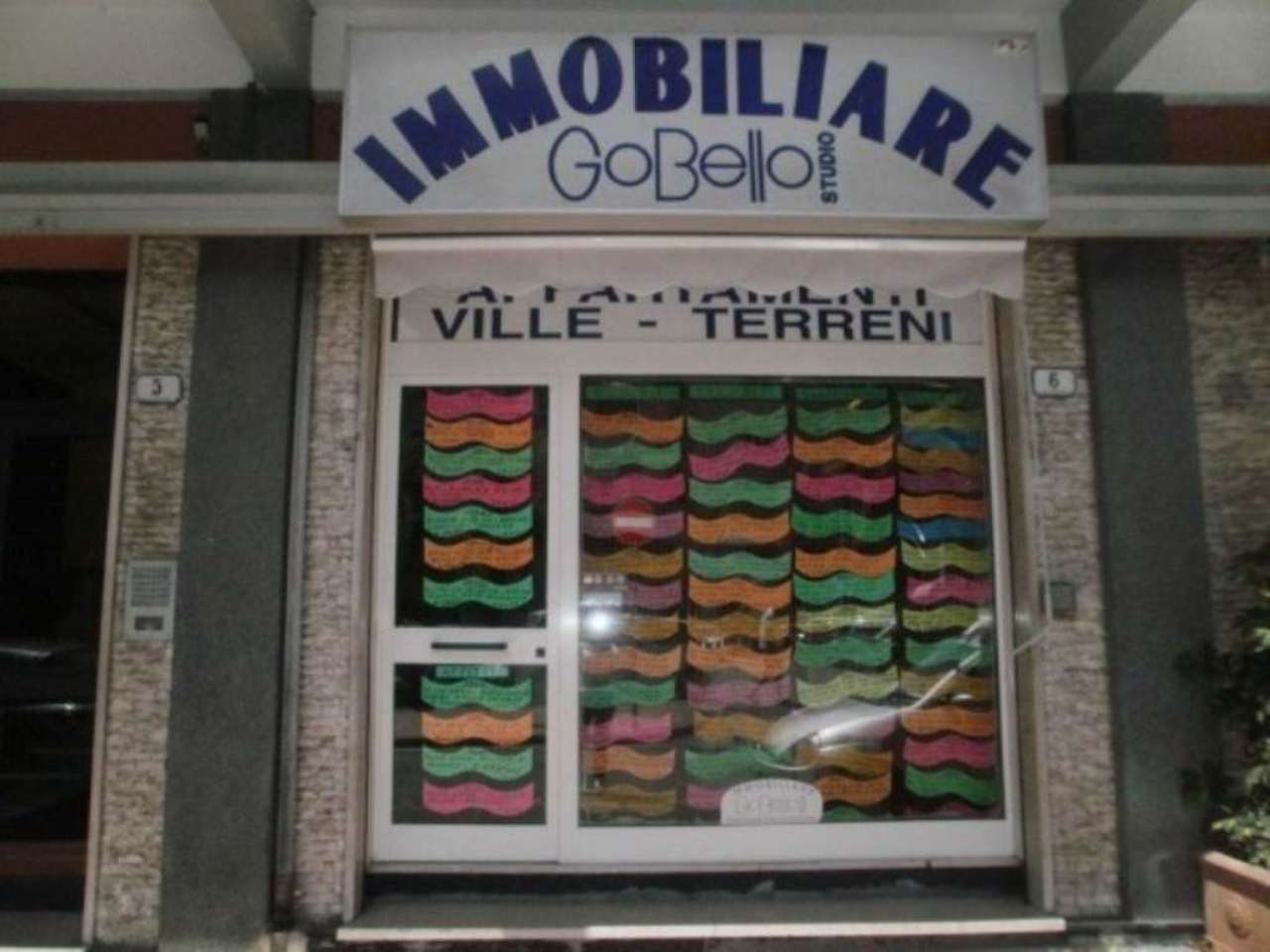  uscio vendita quart:  gobello-immobiliare