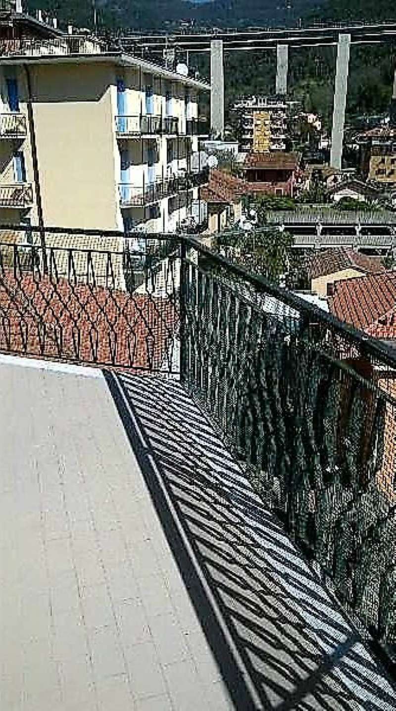 rapallo vendita quart:  gobello immobiliare