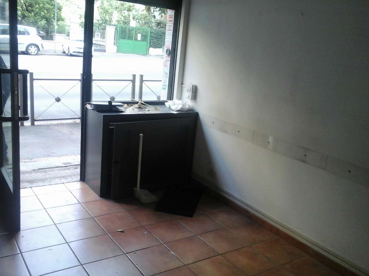 Box auto - Posto auto ROMA vendita  San giovanni  Soluzioni Immobiliari