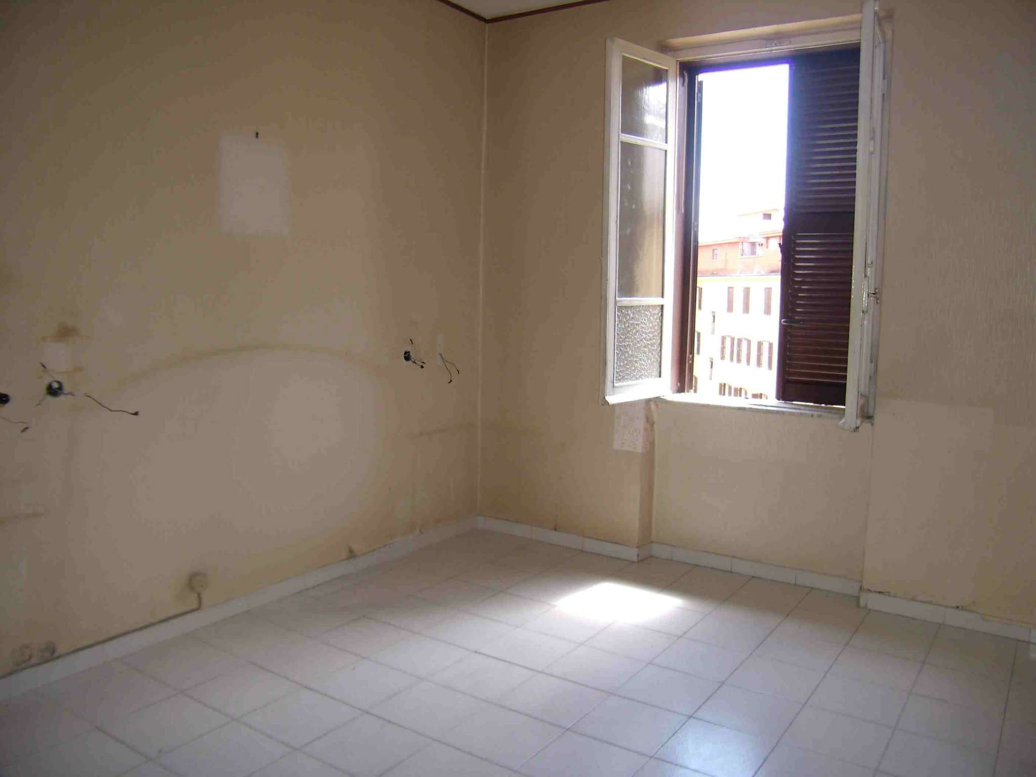  roma affitto quart: san giovanni soluzioni-immobiliari