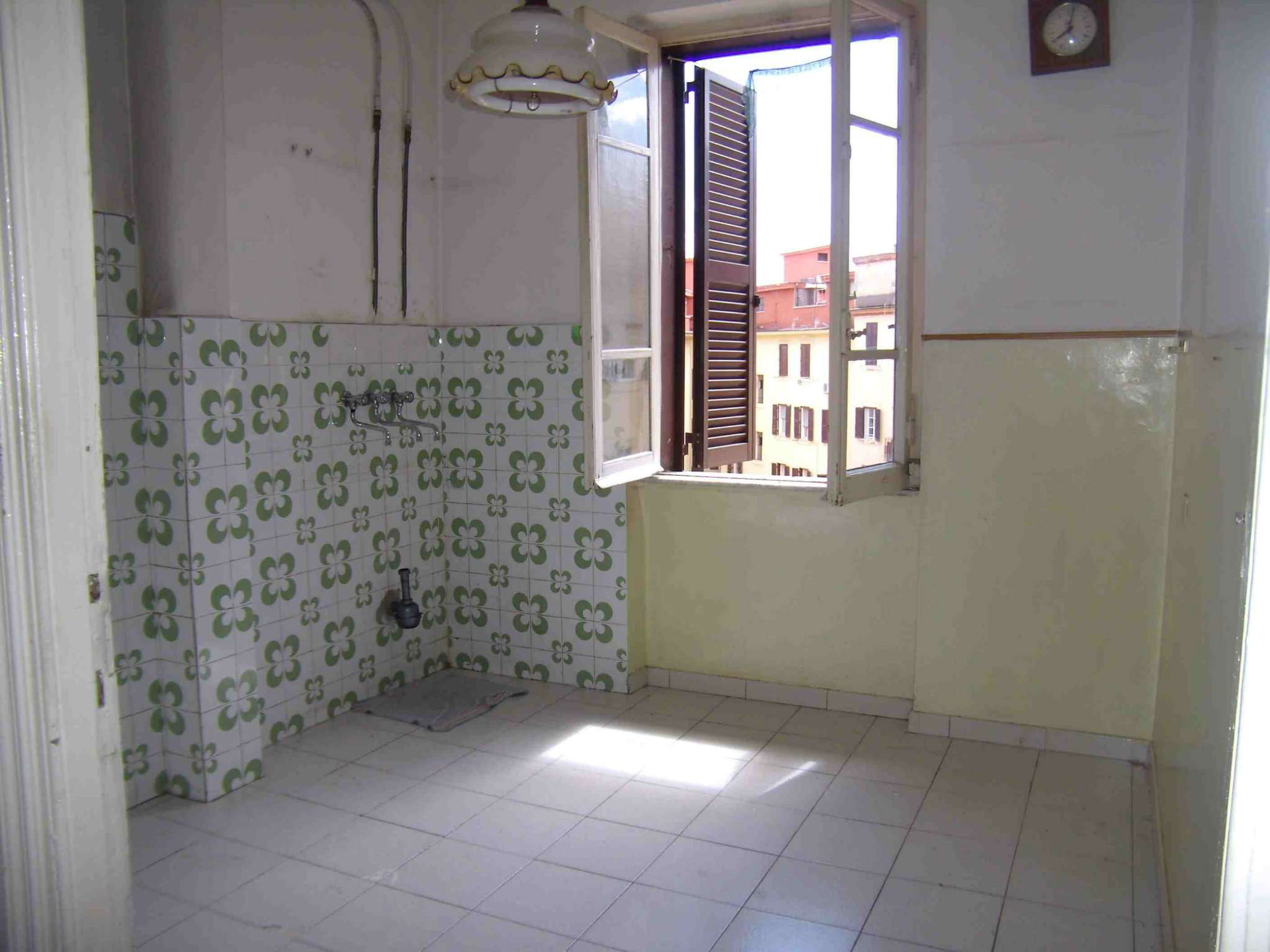 Ufficio - Loc.Com. ROMA affitto  San giovanni Camerino Soluzioni Immobiliari