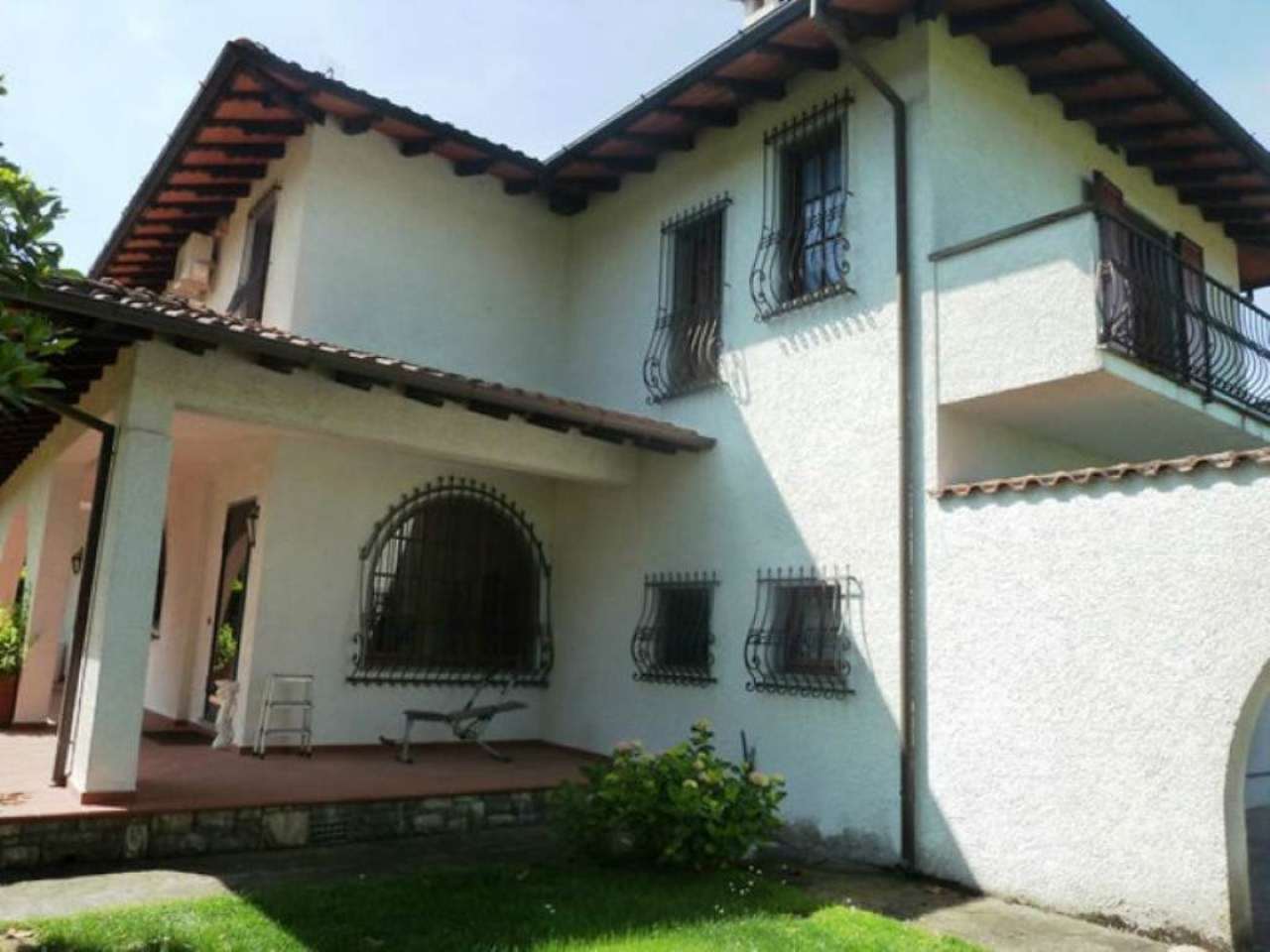 Villa FORTE DEI MARMI vendita   via viner CENTRO IMMOBILIARE BUSNELLI