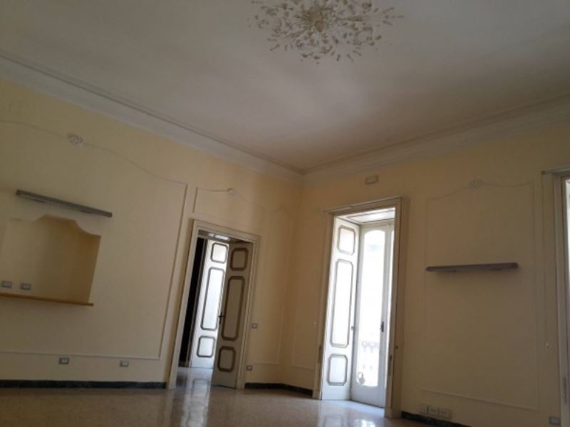 Ufficio - Loc.Com. NAPOLI affitto  SAN FERDINANDO  PFC immobiliare