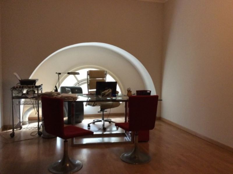 Ufficio - Loc.Com. NAPOLI vendita  AVVOCATA Umberto I PFC immobiliare