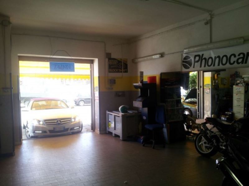 Negozio - Loc.Com. POZZUOLI affitto   Miliscola 432 PFC immobiliare