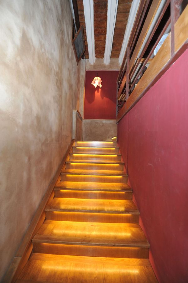 Negozio - Loc.Com. NAPOLI vendita  CHIAIA via Arcoleo PFC immobiliare