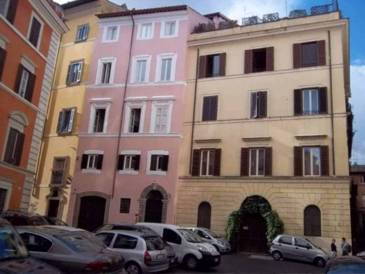 Negozio - Loc.Com. ROMA vendita  Centro storico  IMMOBILIARE L.& M.DI LIBERATI LUCIANO E MARMONI R