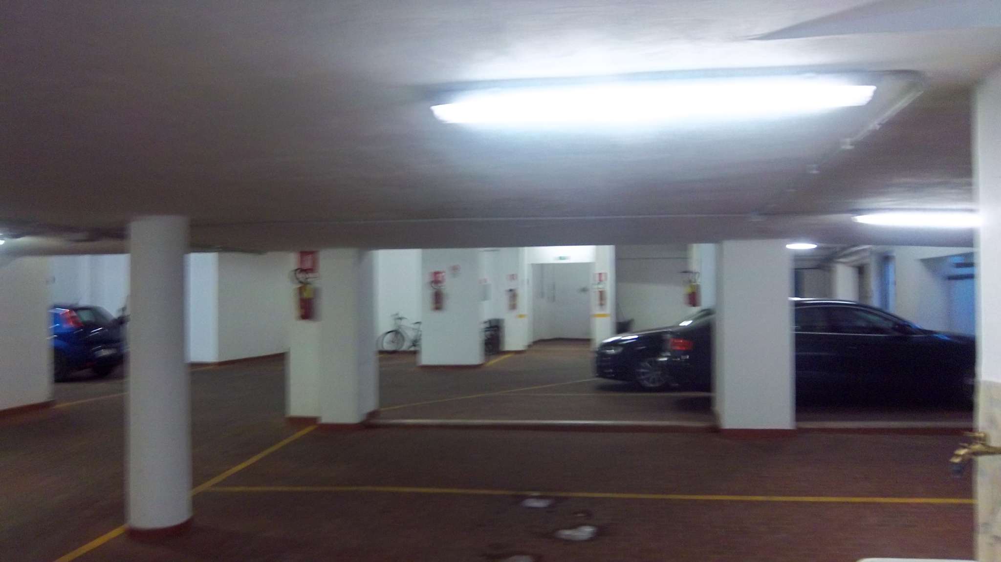 Box auto - Posto auto ROMA vendita  GIANICOLENSE (XV MUN.)  IMMOBILIARE L.& M.DI LIBERATI LUCIANO E MARMONI R