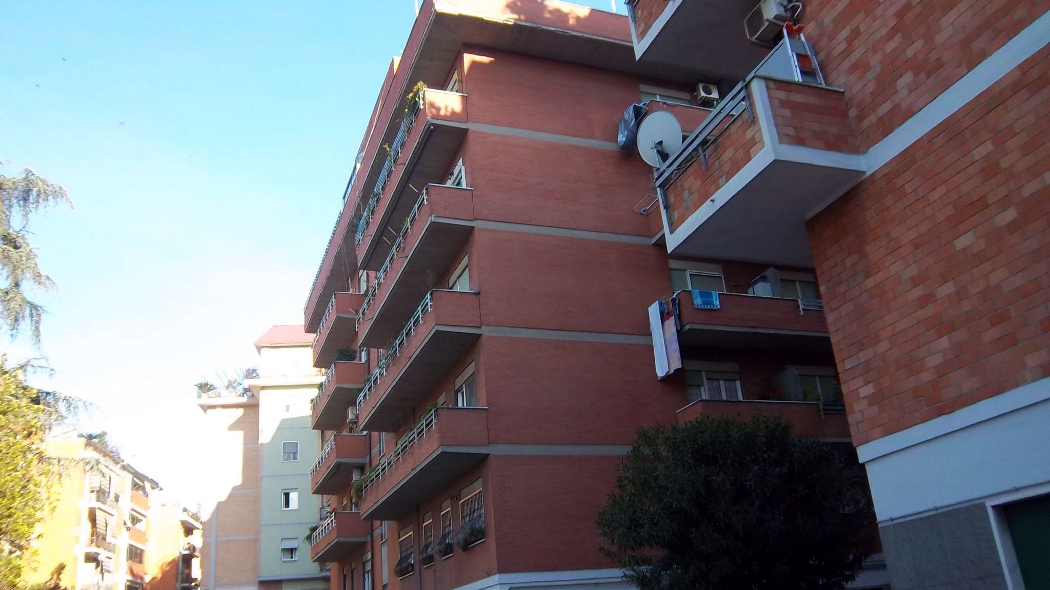  roma vendita quart: portuense (xv mun.) immobiliare l.& m.di liberati luciano e marmoni r