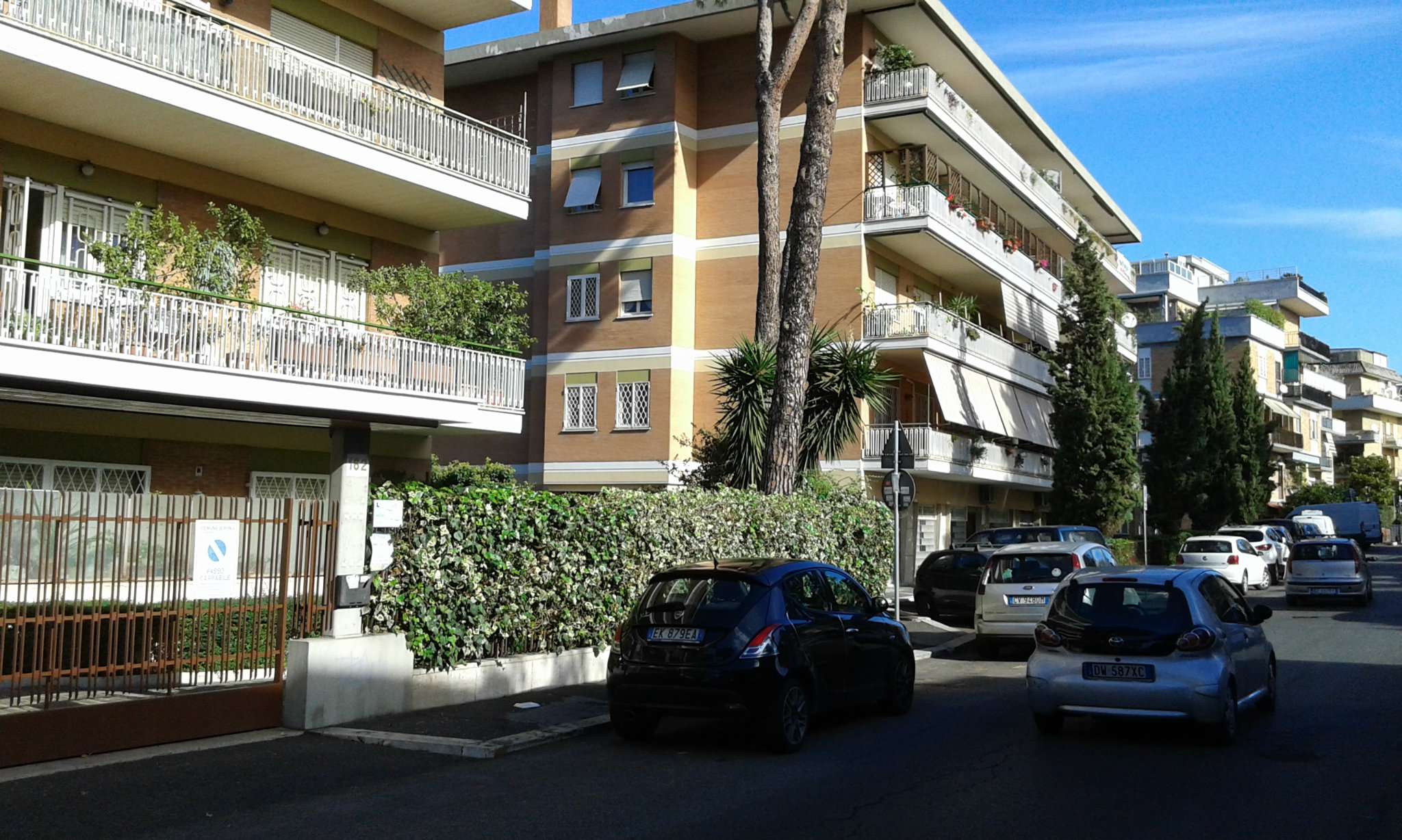 Appartamento ROMA vendita  AURELIO (XVIII MUN.) Via del Fontanile Arenato IMMOBILIARE L.& M.DI LIBERATI LUCIANO E MARMONI R