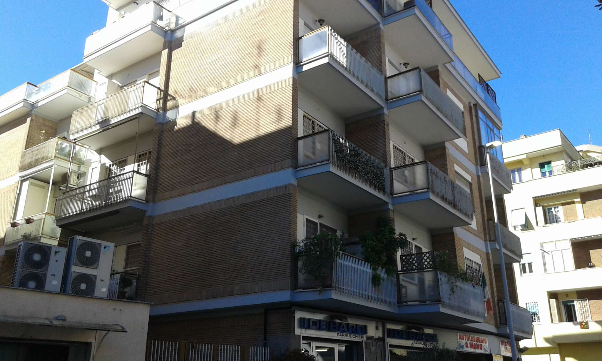  roma vendita quart:  immobiliare l.& m.di liberati luciano e marmoni r