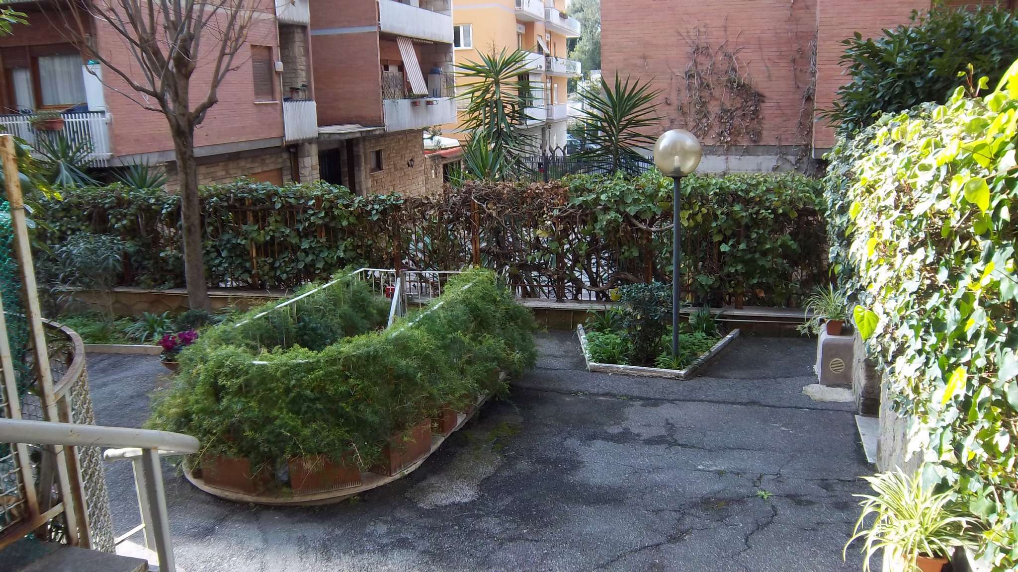 Appartamento ROMA vendita   Anneo Lucano IMMOBILIARE L.& M.DI LIBERATI LUCIANO E MARMONI R