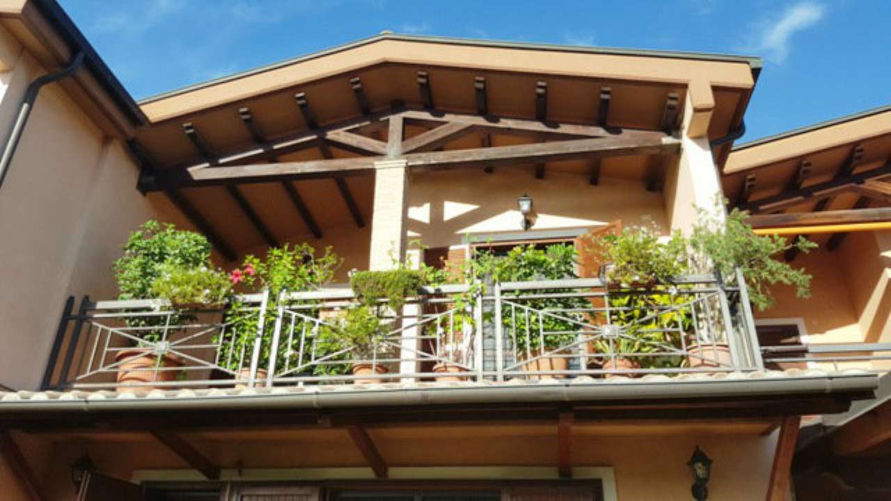 Villa Affiancata - Schiera ROMA vendita  ARDEATINO  via Don Umberto Terenzi Elite Immobiliare