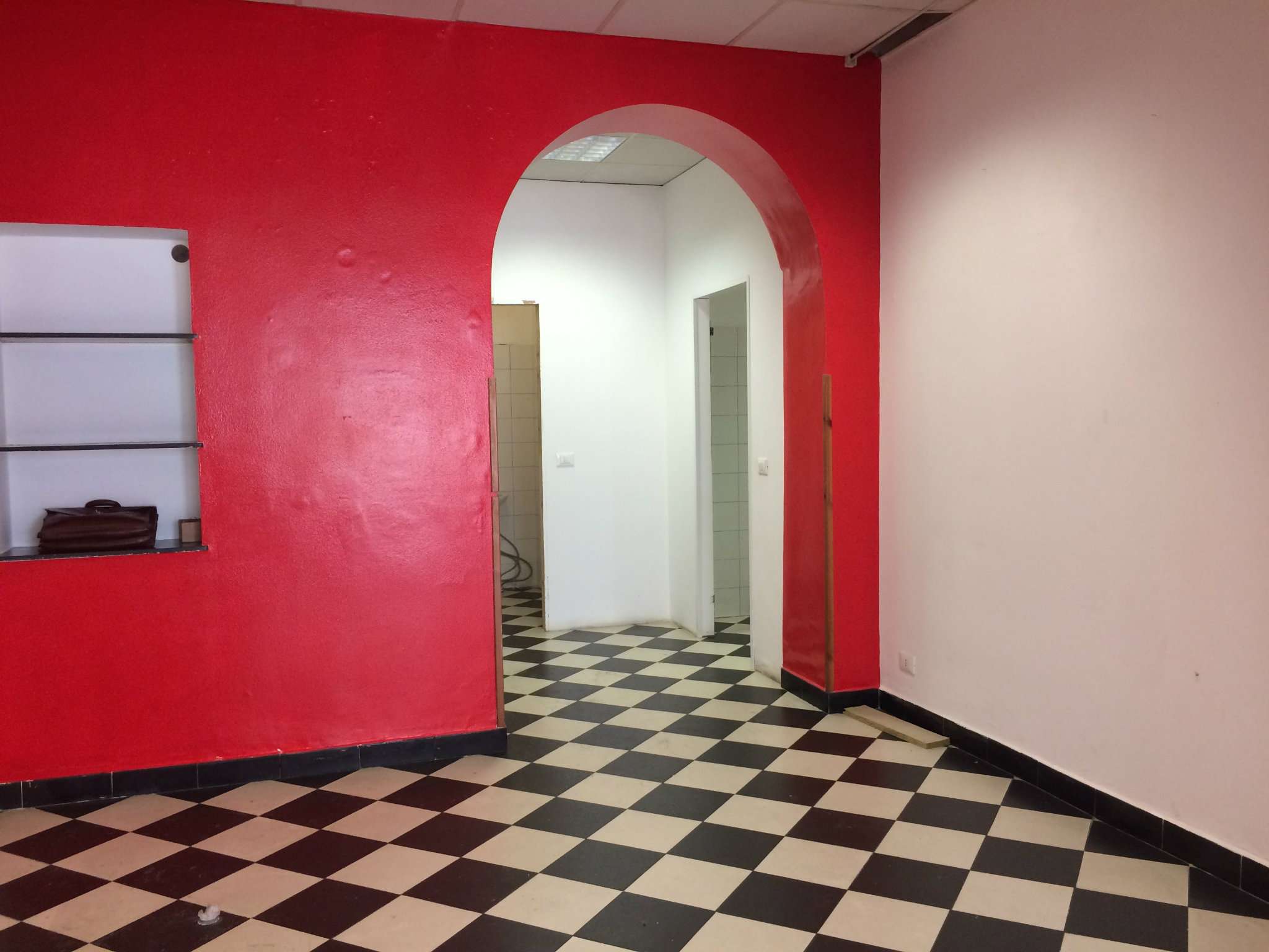 Negozio - Loc.Com. GENOVA affitto  SESTRI P. Travi AGENZIA FERRARI