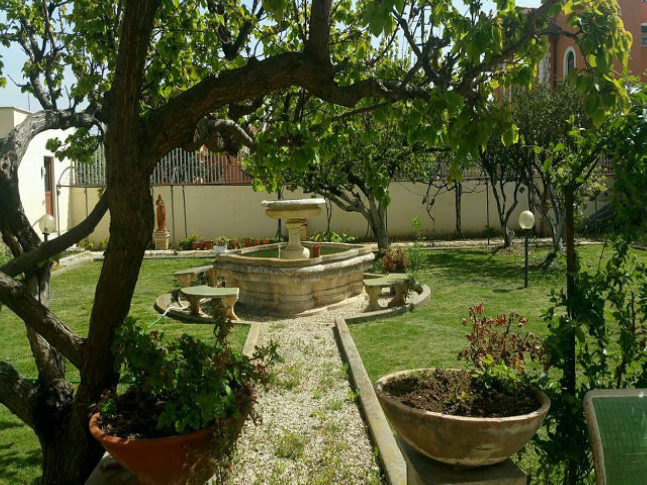 Villa Trifamiliare SANTA MARINELLA affitto   Via Rucellai Casa Direct