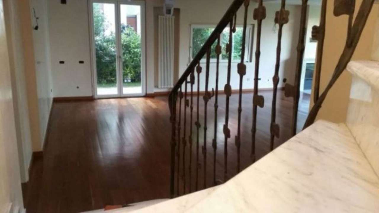 Villa MACHERIO vendita   Regina Margherita Immobiliare Garatti Monza