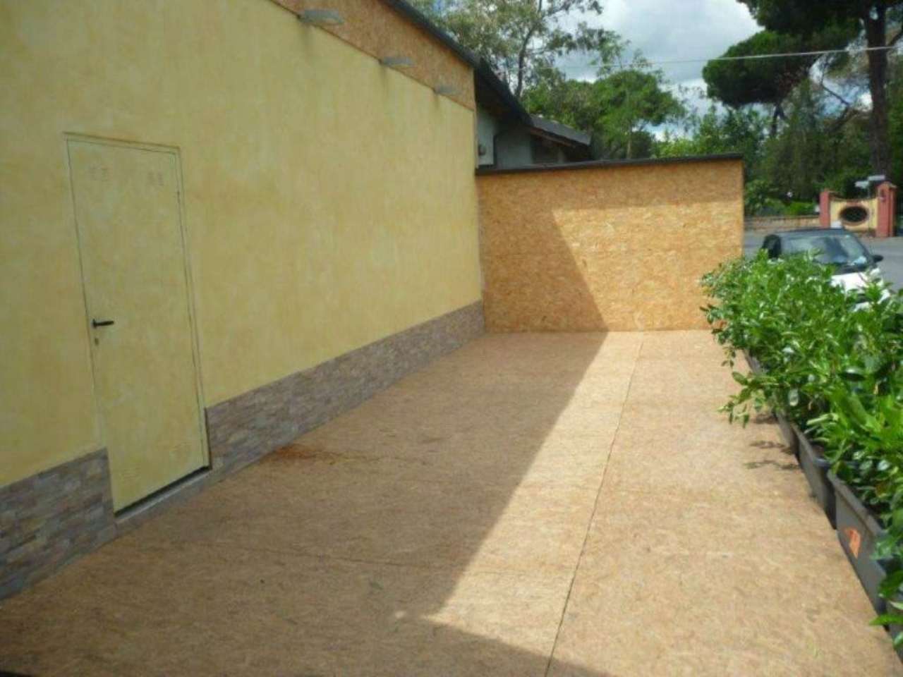 Negozio - Loc.Com. ROMA vendita  BUFALOTTA NOMENTANA RE/MAX Urbest
