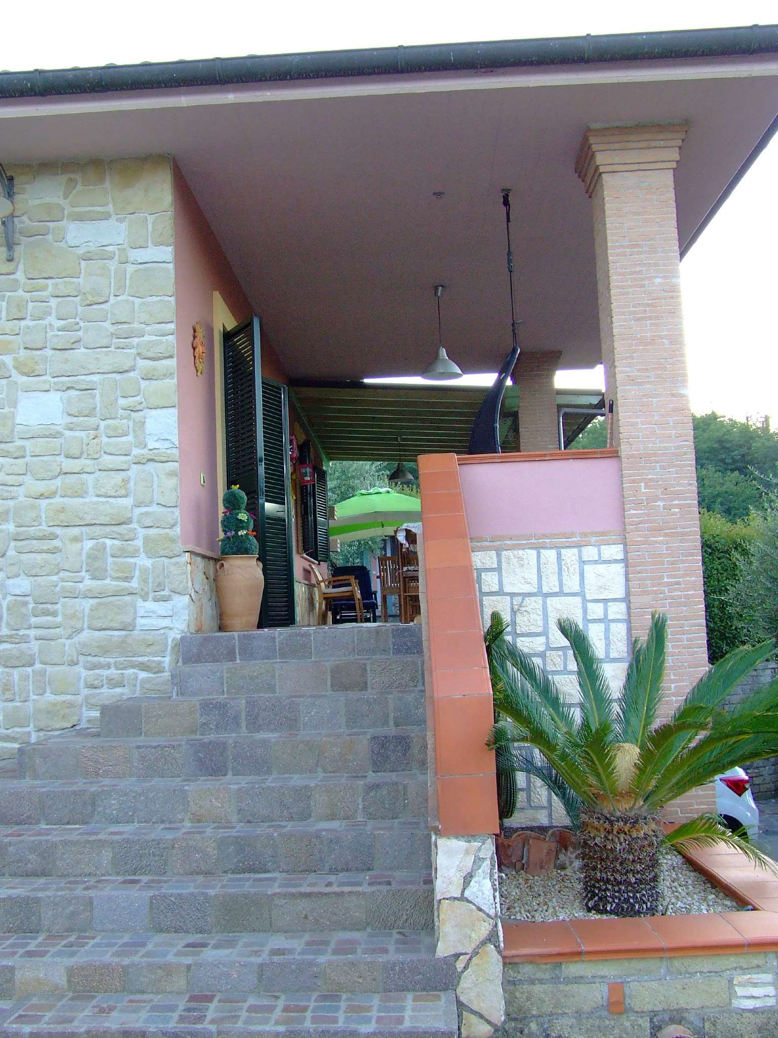 Villa LARIANO vendita   Silvio Pellico RE/MAX Urbest