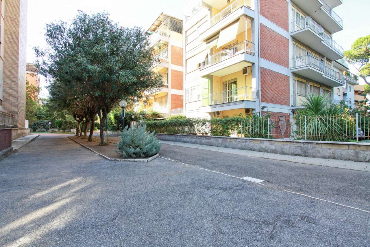  roma vendita quart: gianicolense (xv mun.) re/max urbest