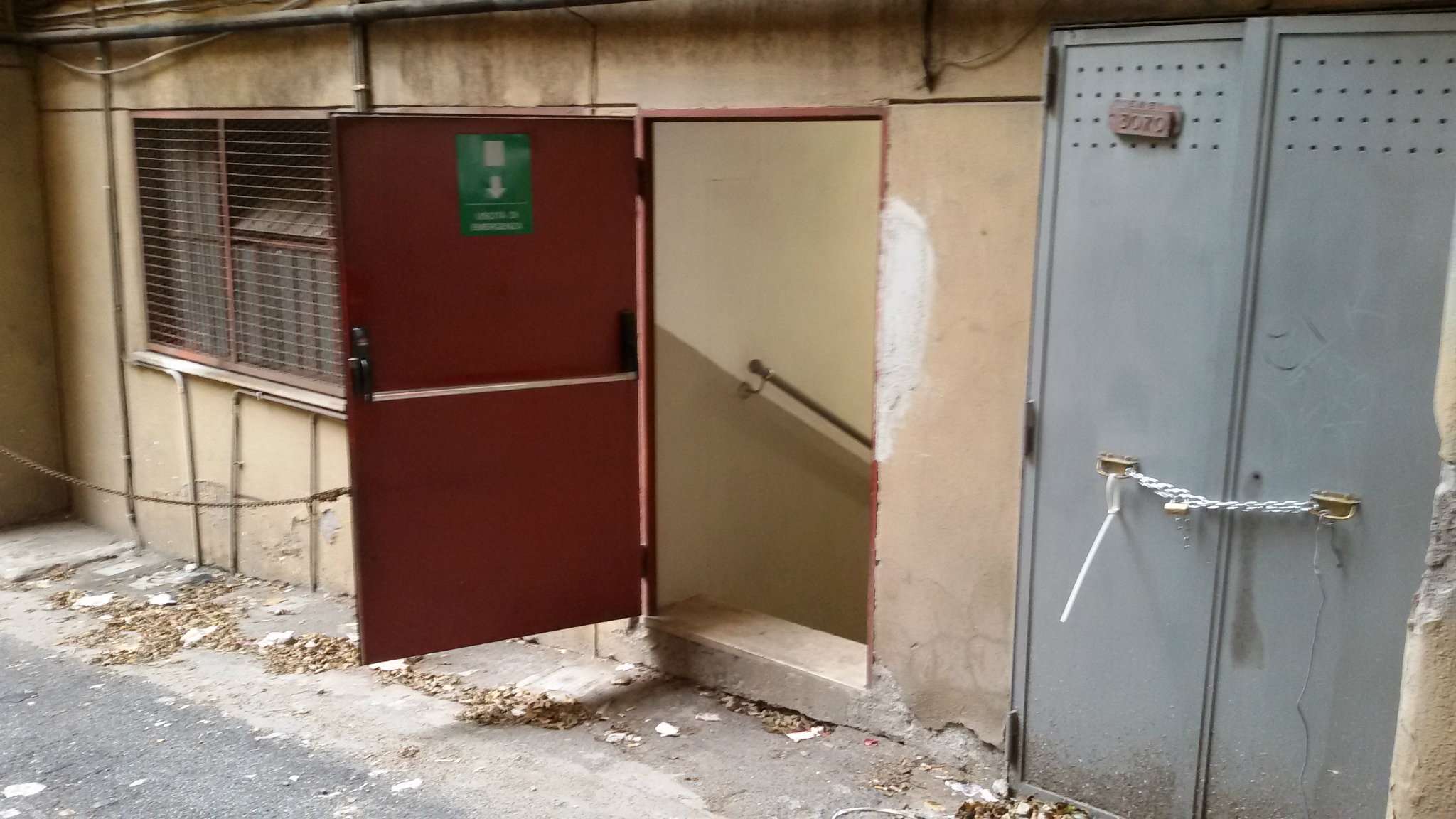 Box auto - Posto auto ROMA vendita  APPIA NUOVA  RE/MAX Urbest