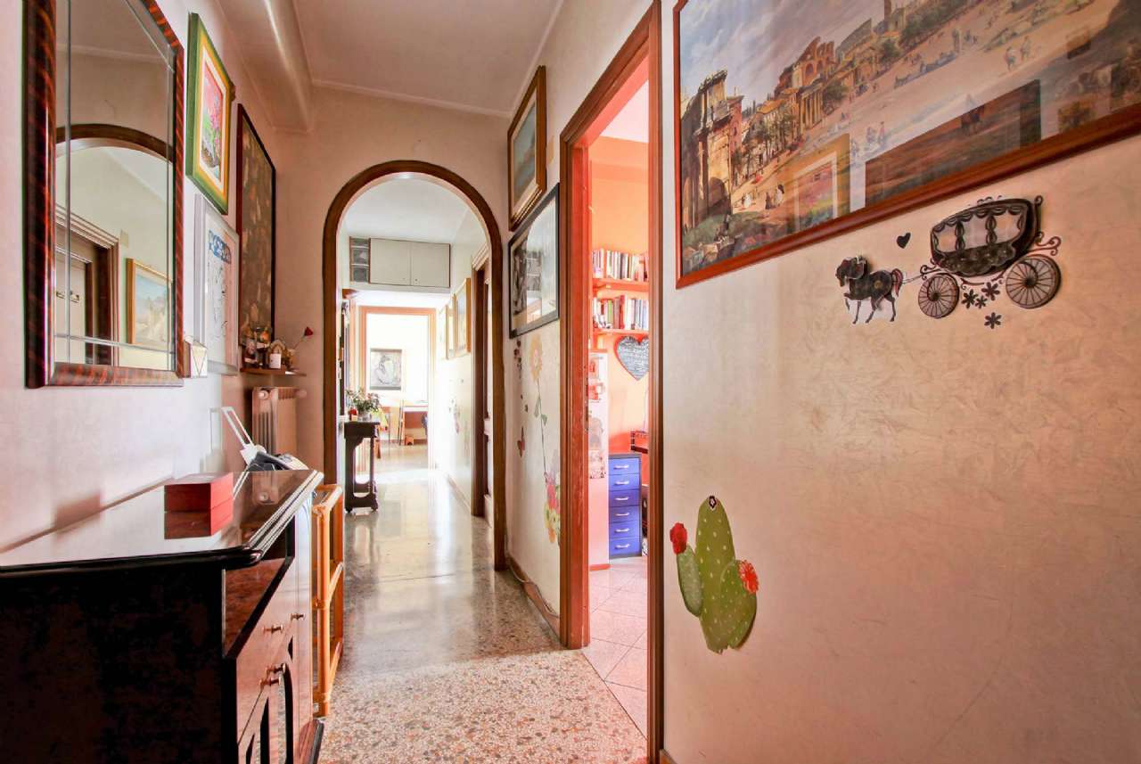 Appartamento ROMA vendita  PIGNETO Carlo della Rocca RE/MAX Urbest