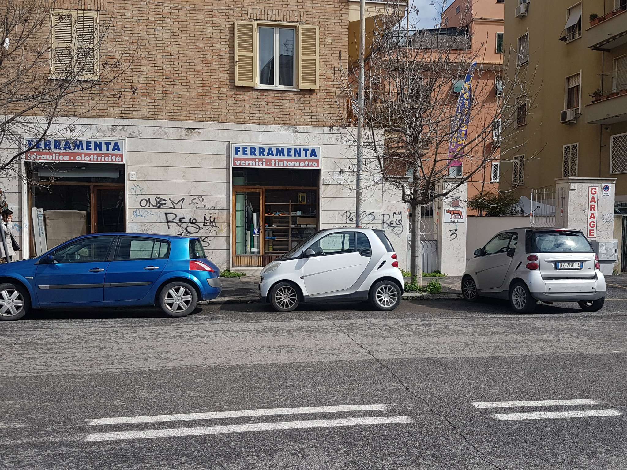 Negozio - Loc.Com. ROMA vendita  TUSCOLANO (VI MUN.) Opita Oppio RE/MAX Urbest