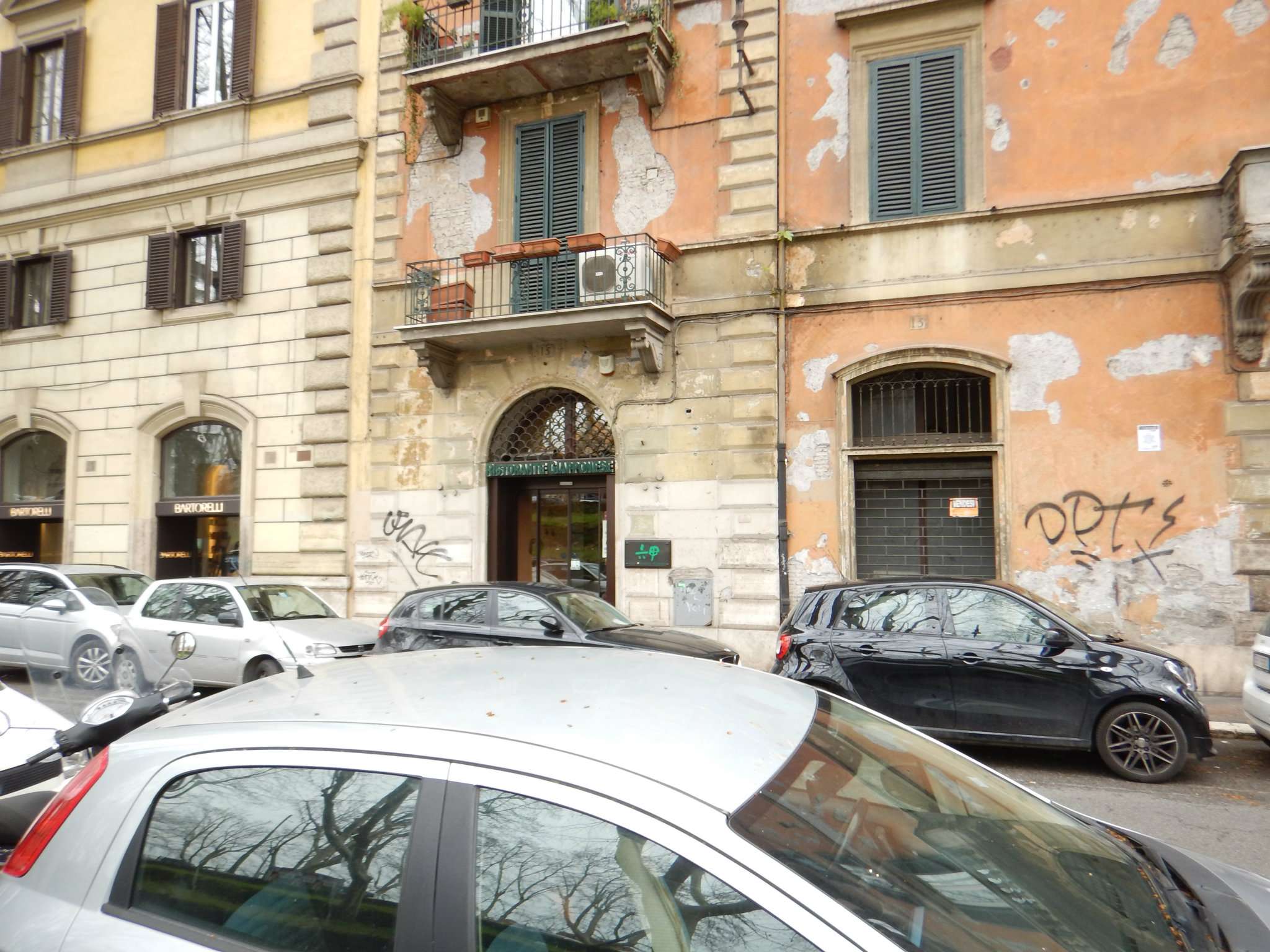 Negozio - Loc.Com. ROMA vendita  Centro storico di Ripetta RE/MAX Urbest
