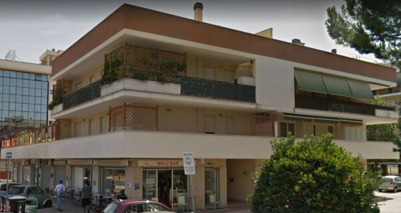  roma vendita quart: bufalotta re/max urbest