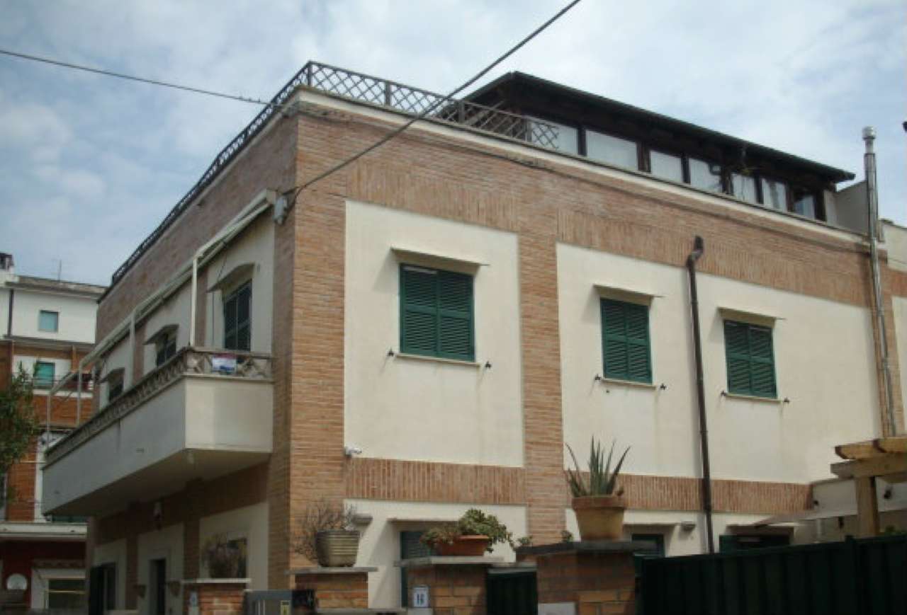  nettuno vendita quart:  re/max urbest