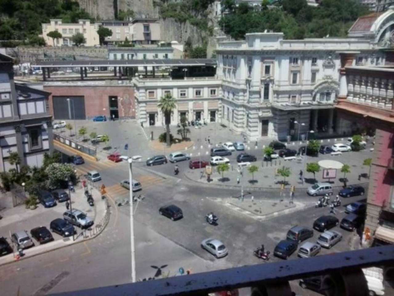 Appartamento NAPOLI vendita  MERGELLINA Piedigrotta stassano immobiliare