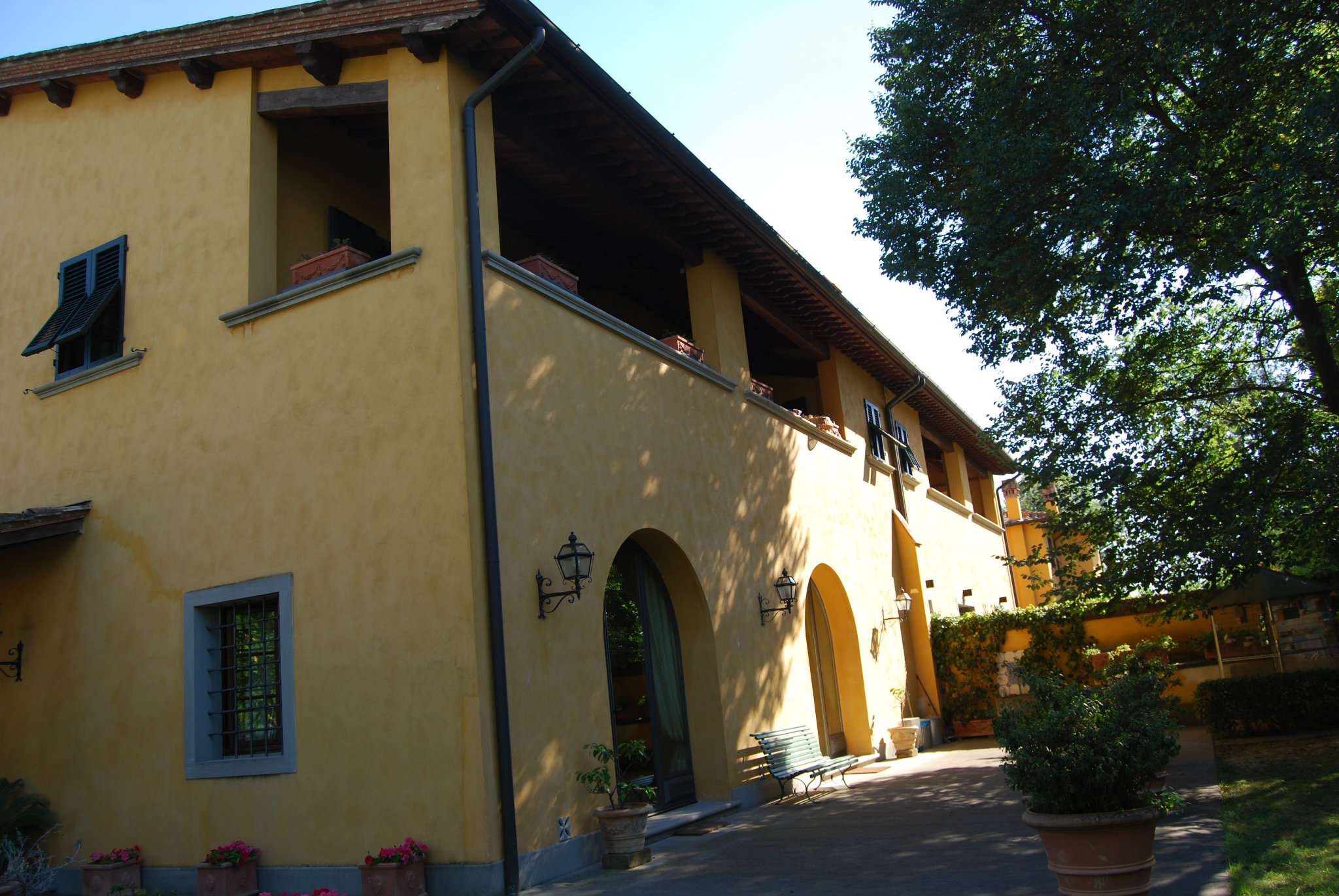 Villa Trifamiliare SANTA CROCE SULL