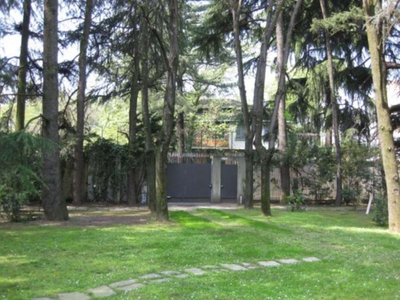 Villa MILANO affitto  SAN SIRO degli Odescalchi Claudio Cappelli Organizzazione Vendite Immobiliari