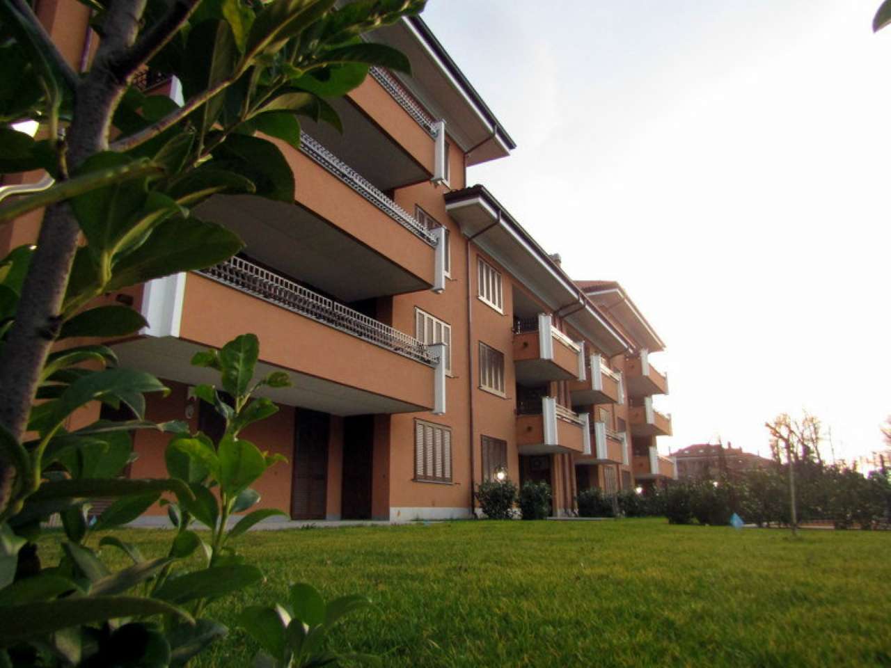  peschiera borromeo vendita quart:  immobiliare bertelli