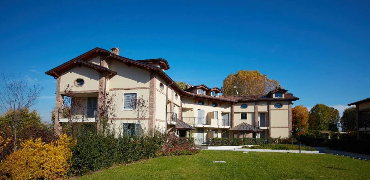  peschiera borromeo vendita quart:  immobiliare bertelli