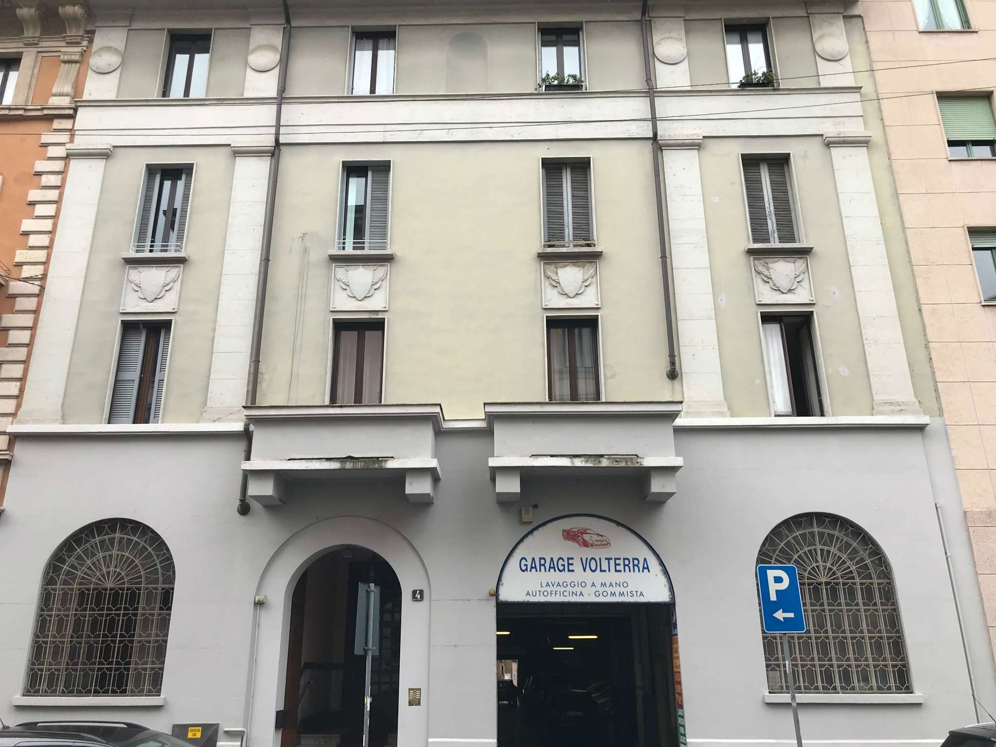 Appartamento MILANO vendita  DE ANGELI volterra Immobiliare Bertelli