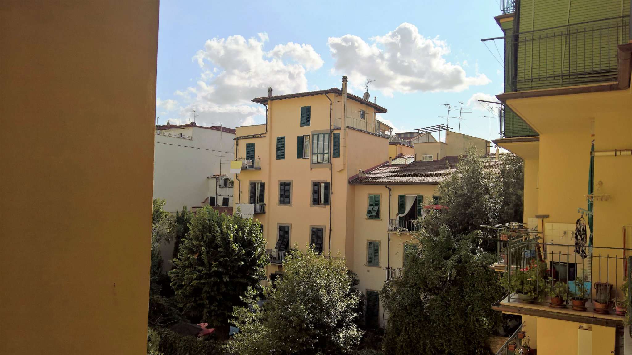 Appartamento FIRENZE vendita  VIALI  Fonditalia Immobiliare