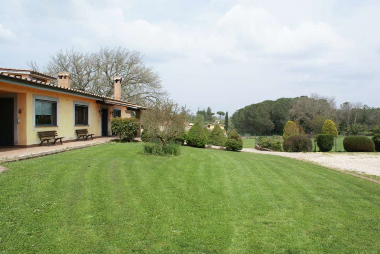 Villa Bifamiliare ROMA affitto  LA GIUSTINIANA(ZONA DELLA XX MUN.) Via Dell'Ara delle Rose Coldwell Banker Talenti