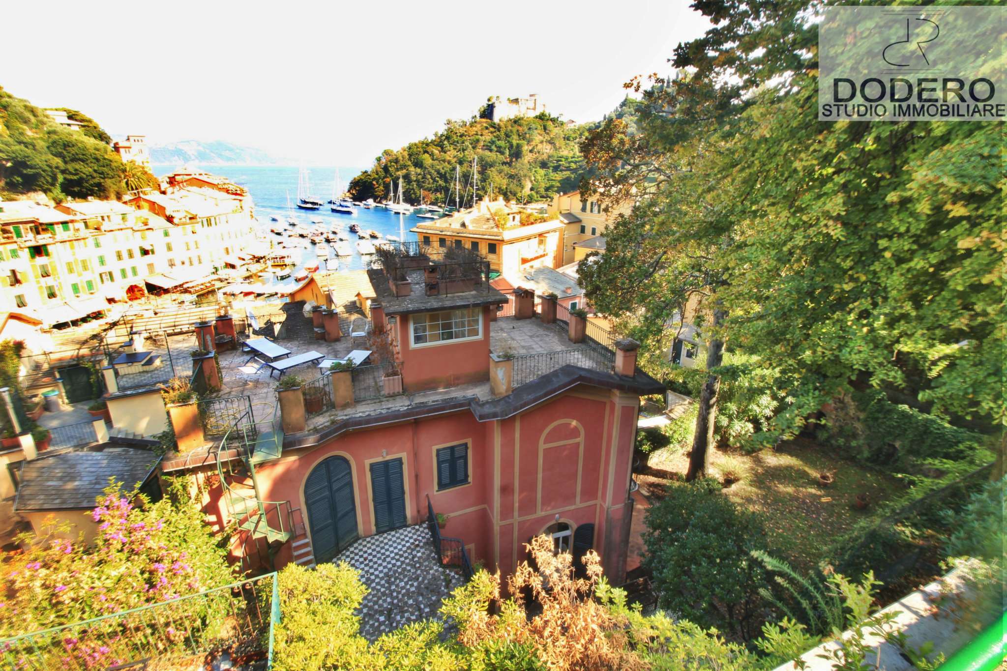 Villa Trifamiliare PORTOFINO vendita   martiri dell'olivetta Dodero Studio Immobiliare