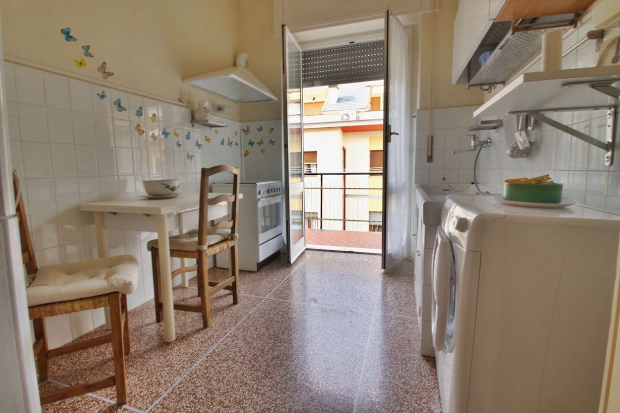 Appartamento GENOVA vendita  QUINTO Antica Romana di Quinto Dodero Studio Immobiliare