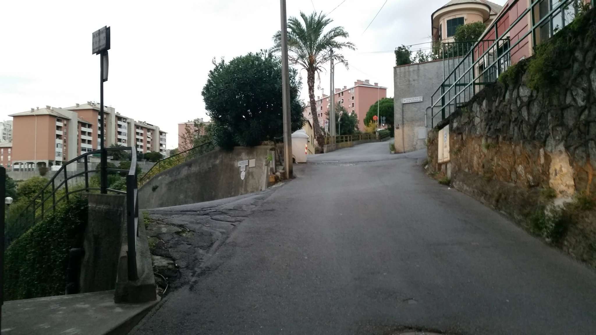  genova vendita quart: pegli columbia-immobiliare