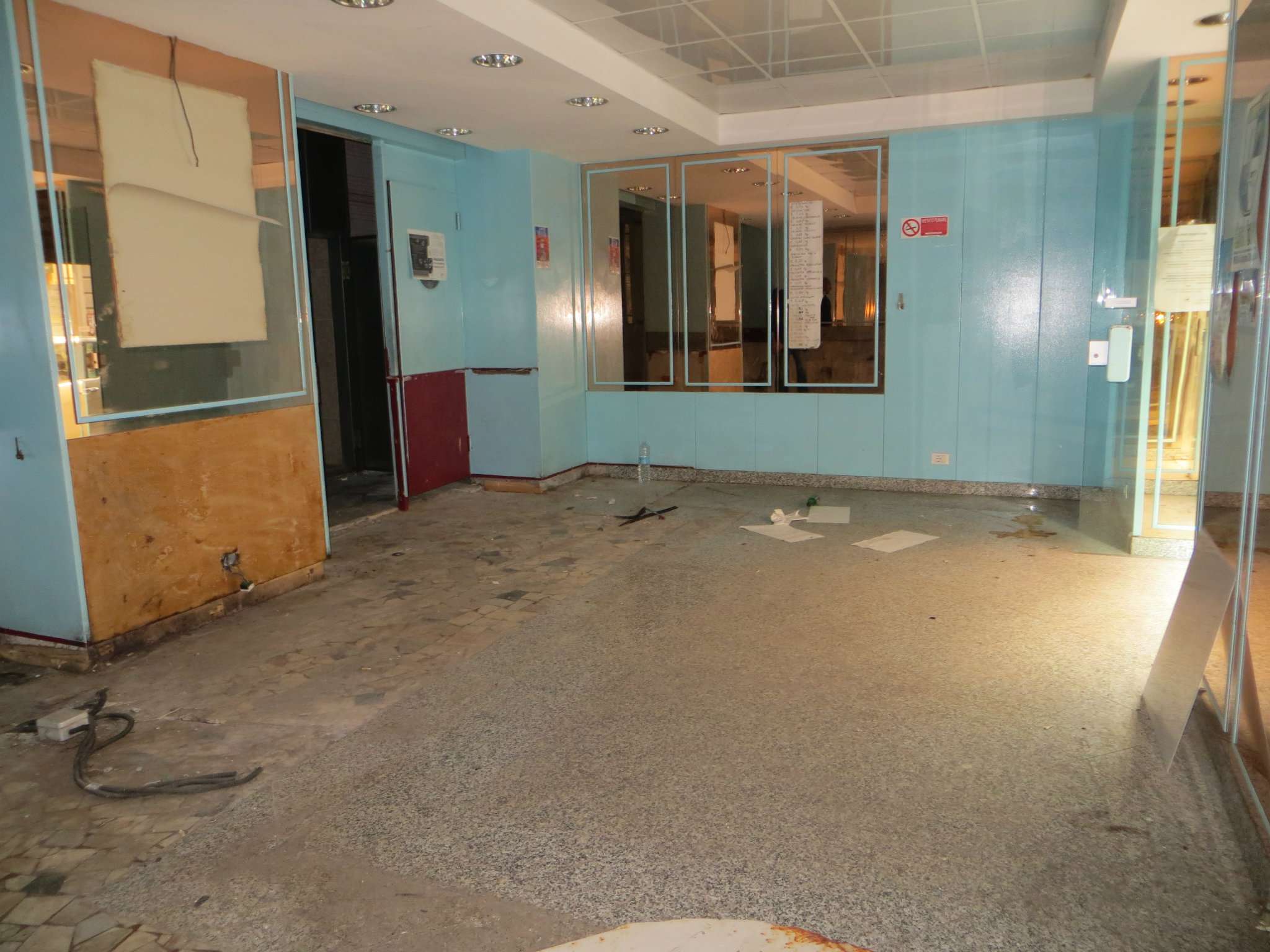 Negozio - Loc.Com. GENOVA affitto  PEGLI via Sabotino Columbia Immobiliare